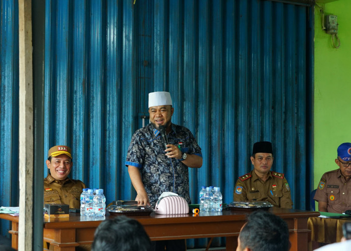 Gubernur Helmi Hasan Kembali Tinjau Warga Terdampak Gempa di Betungan, Pastikan Rumah Layak Dibangun