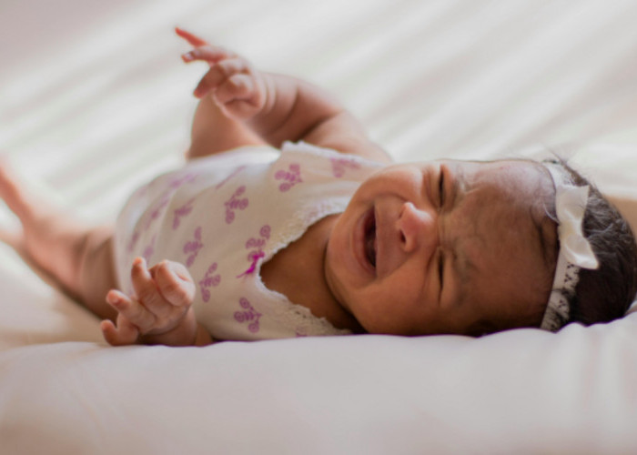 Bagaimana Mengatasi Kolik pada Bayi? Ini Penyebab, Gejala, dan Tips Mengatasinya