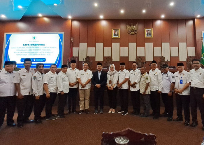 Paripurna, Dedy Wahyudi dan Ronny Tobing Resmi Jadi Walikota dan Wakil Walikota Bengkulu 2025-2030