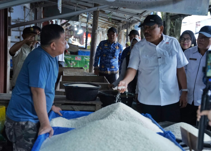 Jelang Nataru, Wagub Mian Pastikan Stok Pangan Aman Meski Cuaca Picu Kenaikan Harga