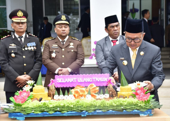 Pemda Rejang Lebong Gelar Upacara Peringatan 4 Hari Besar, Termasuk HUT Provinsi Bengkulu ke-56