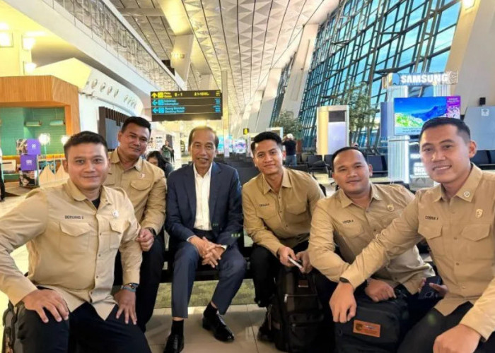 Jokowi Pimpin Utusan Khusus Hadiri Pemakaman Paus Fransiskus, Sampaikan Pesan Duka Presiden Prabowo