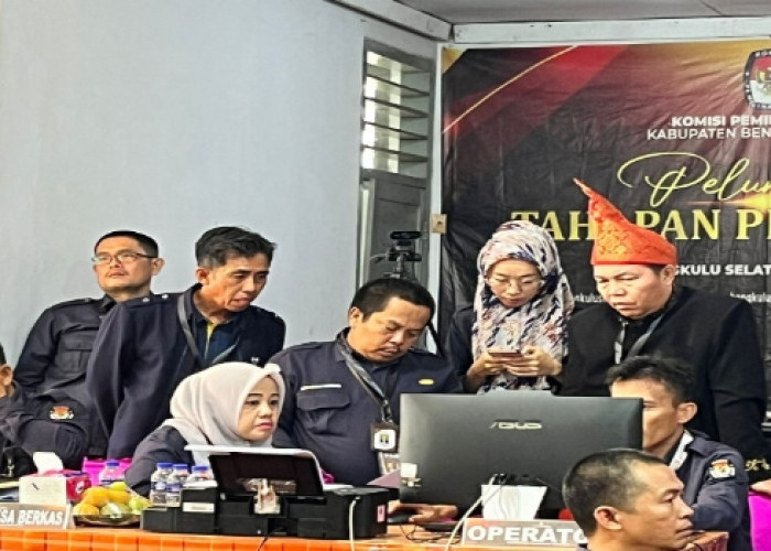 3 Bapaslon Daftar ke KPU Bengkulu Selatan Hari Ini