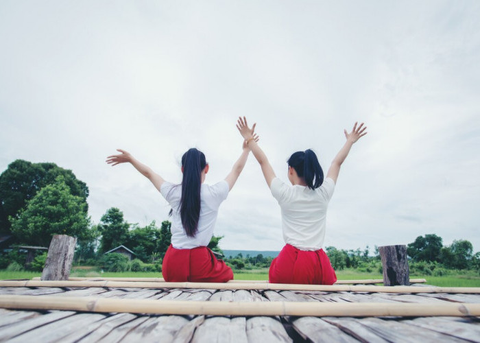 9 Cara Menjaga Hubungan dengan Sahabat Setelah Menikah, Termasuk Menghormati Batasan 