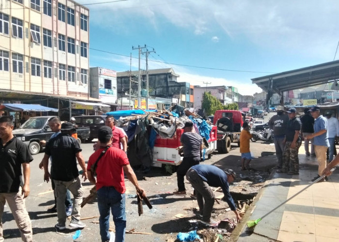 Pemkot Bengkulu Kembali Tertibkan Bangunan Langgar GSB di Kawasan KZ Abidin I