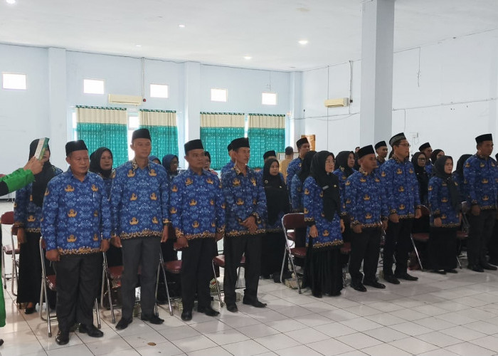 32 Kepala Sekolah Baru Dilantik, Pemkab Mukomuko Perkuat Kepemimpinan Pendidikan