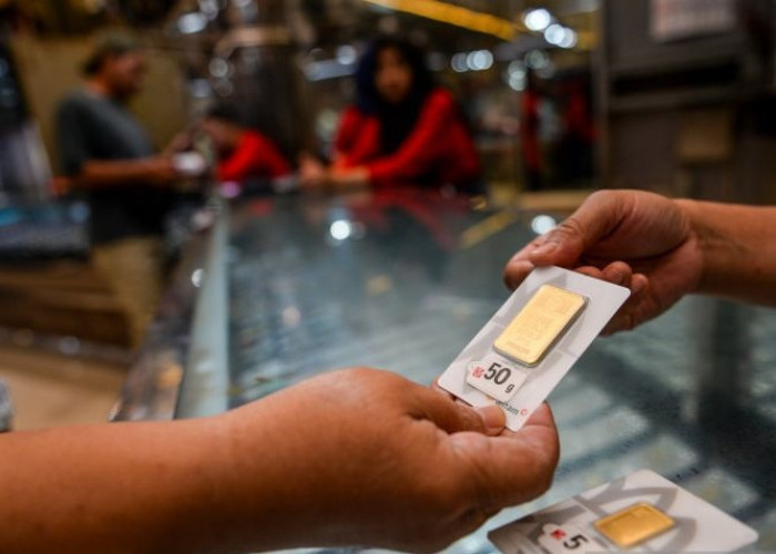 Harga Emas Antam Anjlok Rp30.000, Kini Bertengger di Level Rp2,8 Juta Per Gram