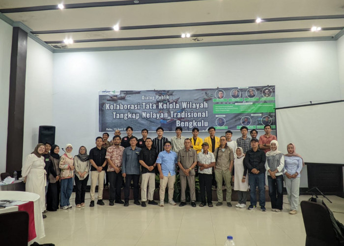 Ekomarin Gelar Dialog Publik, Soroti Ancaman Trawl bagi Nelayan Tradisional di Bengkulu