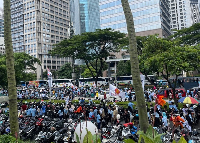 Kampanye Akbar Anies-Muhaimin dan Prabowo-Gibran, Warga DKI Jakarta Tumpah Ruah