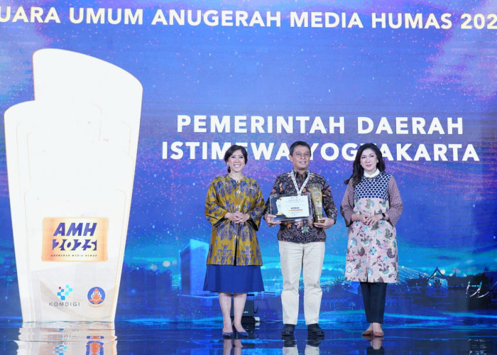 Malam Anugerah Media Humas 2025: Menkomdigi: Humas Adalah Navigator Kebenaran di Era Kebisingan Digital