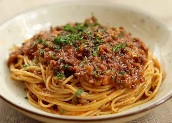 Resep Spaghetti Bolognese ala Chef Devina Hermawan, Menggunakan Bahan Lokal Berkualitas Restoran