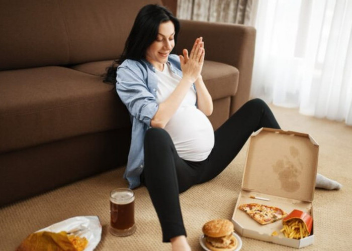 Bolehkah Ibu Hamil Makan Pizza? Inilah 9 Dampak Fast Food pada Ibu Hamil 