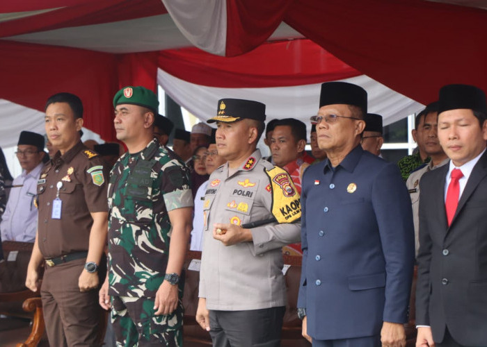 Upacara HAB Kemenag ke-80, Kapolda Bengkulu Tunjukkan Dukungan Polri