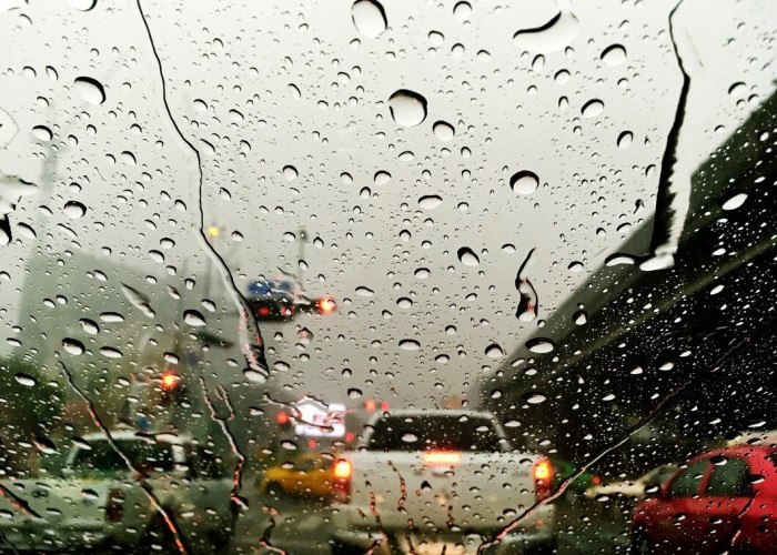 Agar Terhindar dari Risiko Kerusakan, Inilah 10 Tips Merawat Kendaraan Saat Musim Hujan