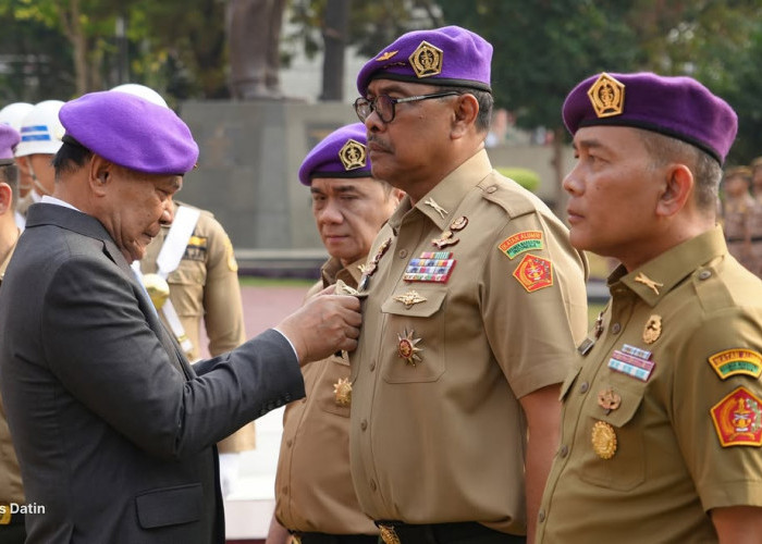 Menko Polkam Djamari Chaniago Ingatkan IARMI: Disiplin Jadi Kunci Hadapi Ancaman Era Digital