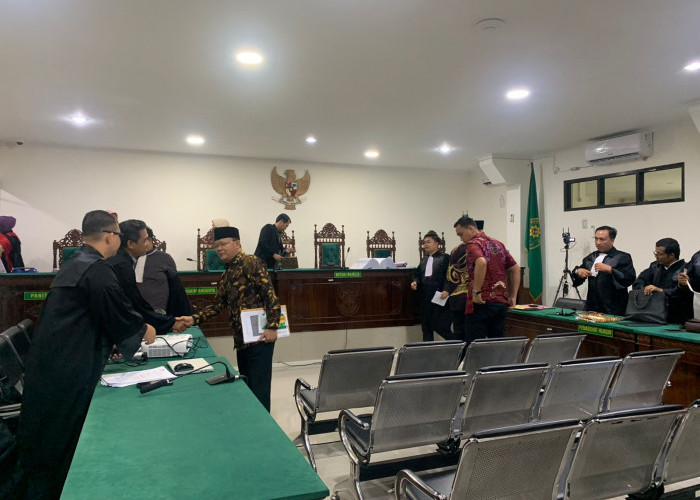 Sidang Gratifikasi Mantan Gubernur Bengkulu: Uang Rp30 Miliar untuk Pilkada Disorot