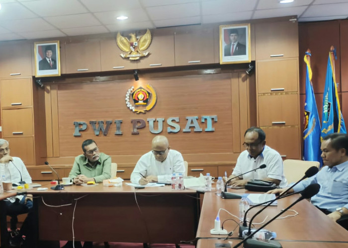Firdaus Diberhentikan Penuh dari PWI, Terima Keputusan Dewan Kehormatan