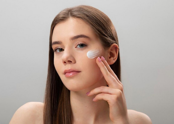 5 Rekomendasi Skincare untuk Menghilangkan Flek Hitam: Solusi Mudah untuk Kulit Cantik