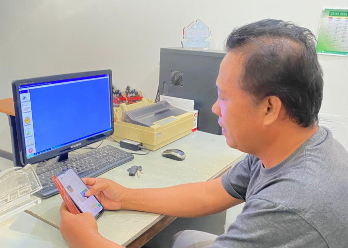 Satu Pesan WhatsApp Bisa Jadi Awal Petaka: Kisah Indi Menghindari Jebakan Penipu Digital Mengatasnamakan BRI