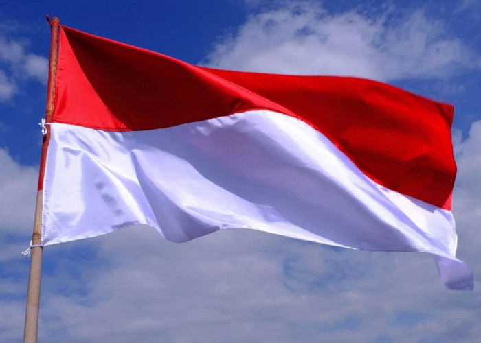 Kibarkan Merah Putih Sebulan Penuh, Pemkab Mukomuko Ajak Warga Semarakkan HUT RI 2026
