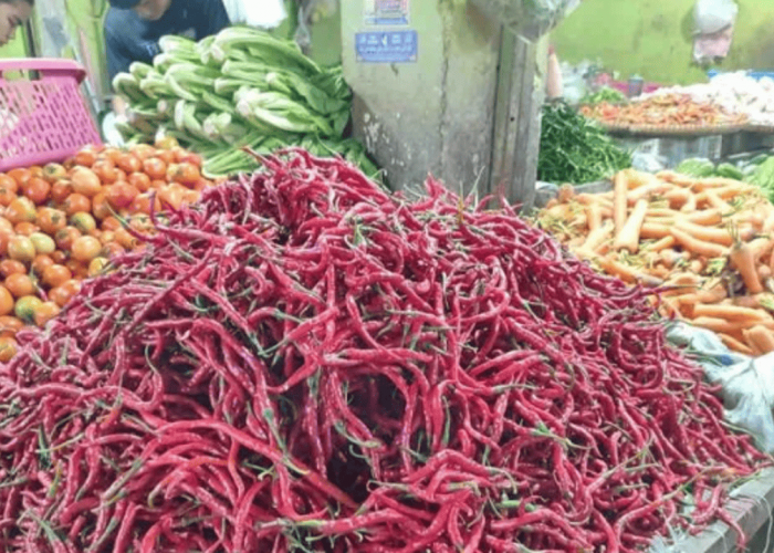 Harga Cabai Keriting Naik Menjadi Rp32.640 per Kg, Bapanas Catat Kenaikan Komoditas Pangan