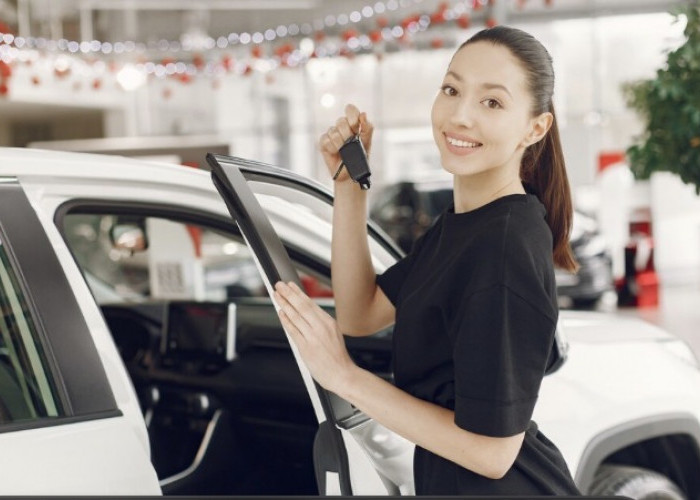 Ingin Punya Mobil dengan Gaji Rp4 Jutaan? Ini Cara Menyiapkan Dananya