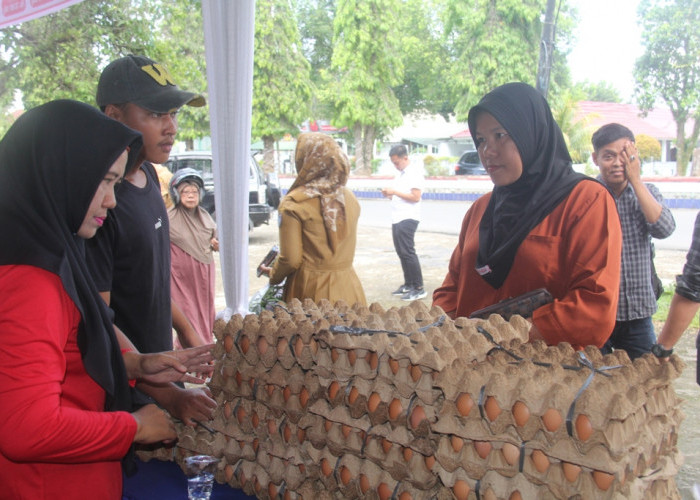 Jelang Natal dan Tahun Baru, Pemda Rutin Gelar Pasar Murah di Bengkulu Utara