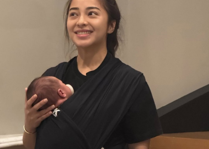 Lahir di Rumah dengan Metode Water Birth, Nikita Willy Bagikan Perjalanan Persalinan Kedua yang Menginspirasi