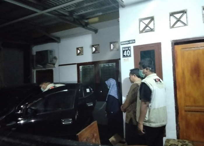 KPK Geledah Rumah Pejabat PUPR Kota Bengkulu, Tiga Koper Dibawa