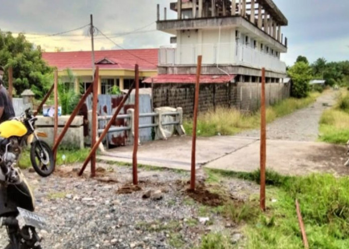 Belum Diganti Rugi Jalan Dusun 2 di Mukomuko Diportal, Minta Usut Proyek PNPM