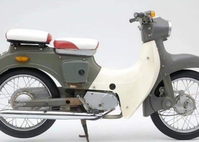 Menggunakan Monoshock, Super Cub Retro Ini Keluaran Kawasaki Tahun 1961