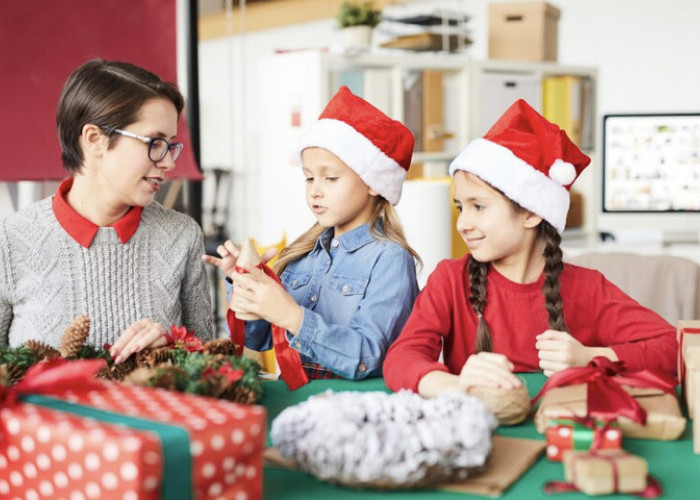 10 Kegiatan Seru Natal untuk Anak-Anak yang Wajib Dilakukan di Rumah