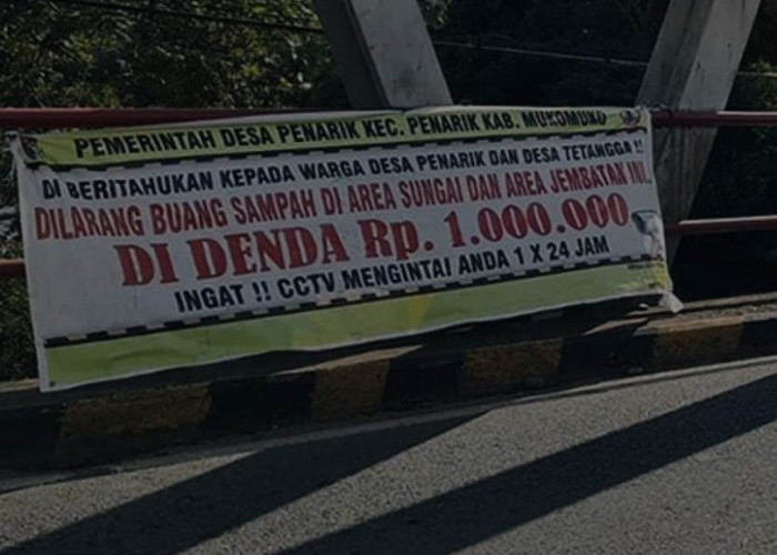 Desa Penarik Berlakukan Sanksi Denda untuk Warga yang Buang Sampah Sembarangan