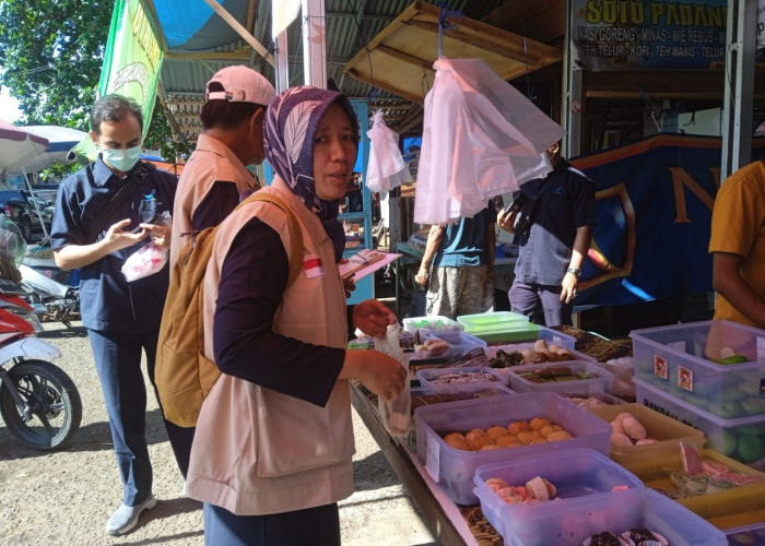 Tak Perlu Takut, BPOM Bengkulu Pastikan Sampel Takjil di Pasar Purwodadi Aman