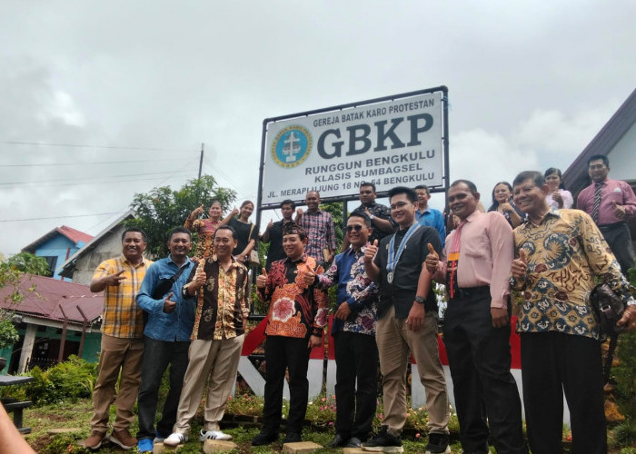 Aksi Tanam 1.000 Pohon Buah di Bengkulu: Wali Kota Turun Tangan Dukung Gerakan Hijau