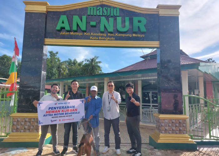 Iduladha 1447 H, Astra Motor Bengkulu Salurkan Hewan Kurban ke Masjid An-Nur