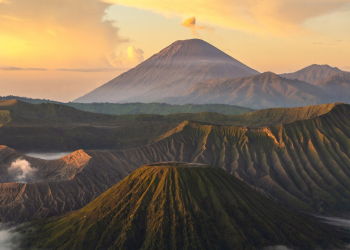 Abadi dalam Sejarah, 5 Letusan Gunung Berapi Terdahsyat di Indonesia
