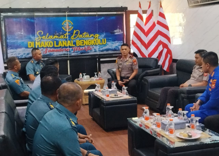 Kapolda Bengkulu Silaturahmi ke Lanal Bengkulu, Perkuat Sinergitas TNI-Polri