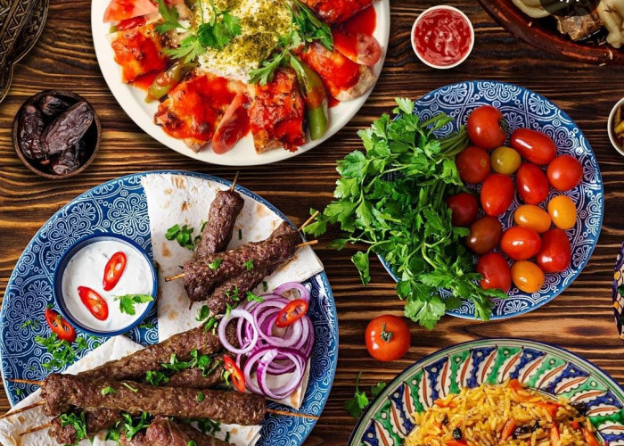 Bingung Pilih Lokasi Bukber? 4 Outlet Makanan Siap Saji Ini Bisa Jadi Pilihan di Bulan Ramadhan