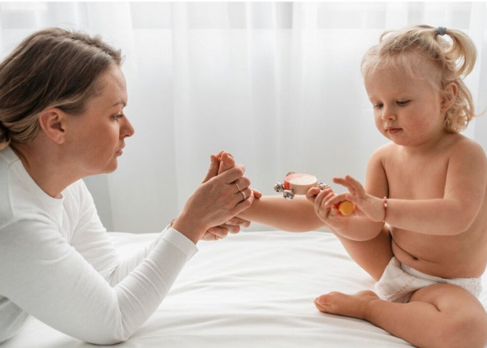 Rekomendasi Minyak Telon Lavender Lokal, Solusi Tidur Nyenyak untuk Bayi