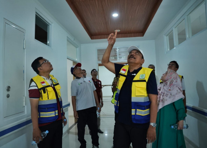 Wagub Mian Tinjau Rehabilitasi RSUD M. Yunus, Tiga Ruangan Capai Progres 50 Persen Lebih