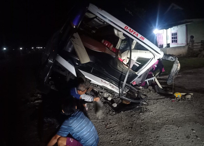 Bus Putra Rafflesia  Kecelakaan di Kaur, Bawa 36 Atlet Karate, 3 Luka-luka 