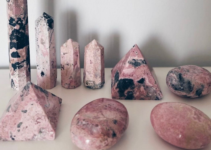 Batu Akik Cantik! Ini Pesona Batu Akik Warna Pink: Pilihan Terbaik Wanita