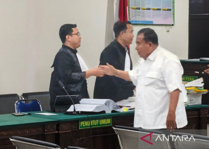 Bando Amin Diperiksa dalam Sidang Korupsi Tanah GOR Kepahiang, Bantah Pernah Perintahkan Pengurangan