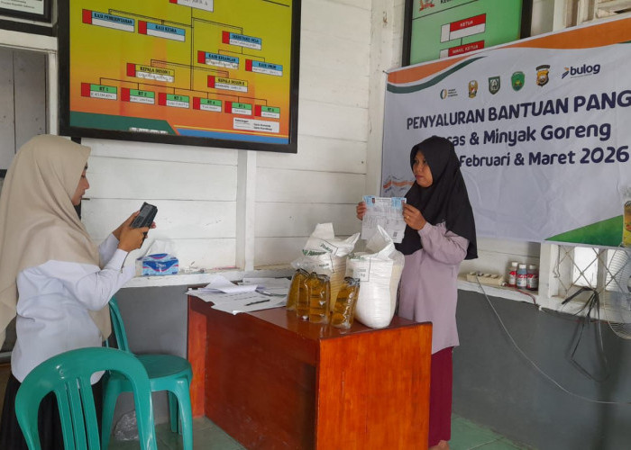 Bantuan Pangan di Mukomuko Tuntas Disalurkan, 453 Ton Beras dan 90 Ribu Liter Minyak Goreng Tiba ke Warga