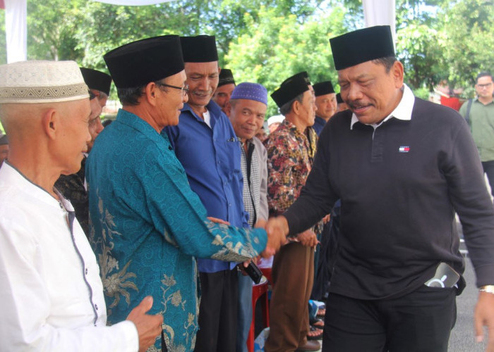 Berikan Honor untuk 683 Imam Masjid dan Tokoh Agama, Bentuk Apresiasi di Akhir Masa Kepemimpinan Bupati Mian