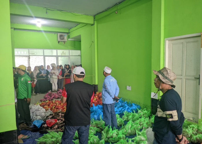 Kemenag Bengkulu Sembelih 14 Sapi dan 1 Kambing pada Iduladha 1447 H, Bagikan 900 Kupon Daging Kurban