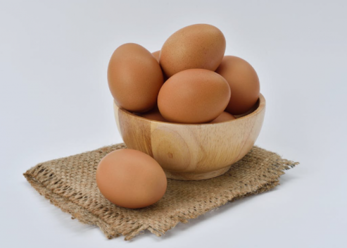 Mau Telur Berkualitas, Begini Cara Memilihnya