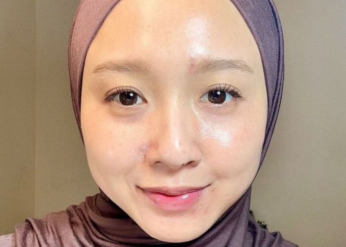 10 Tips Menjaga Kulit Sehat Meski Pakai Make Up Setiap Hari