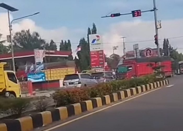 Antrean Truk di SPBU Kompleks Pemda Mukomuko Disorot, Warga Minta Pengisian Solar Ditata Ulang